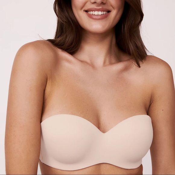 La Vie En Rose Other - La Vie En Rose My Memory Strapless Bra 38D in Beige Like New No Straps
